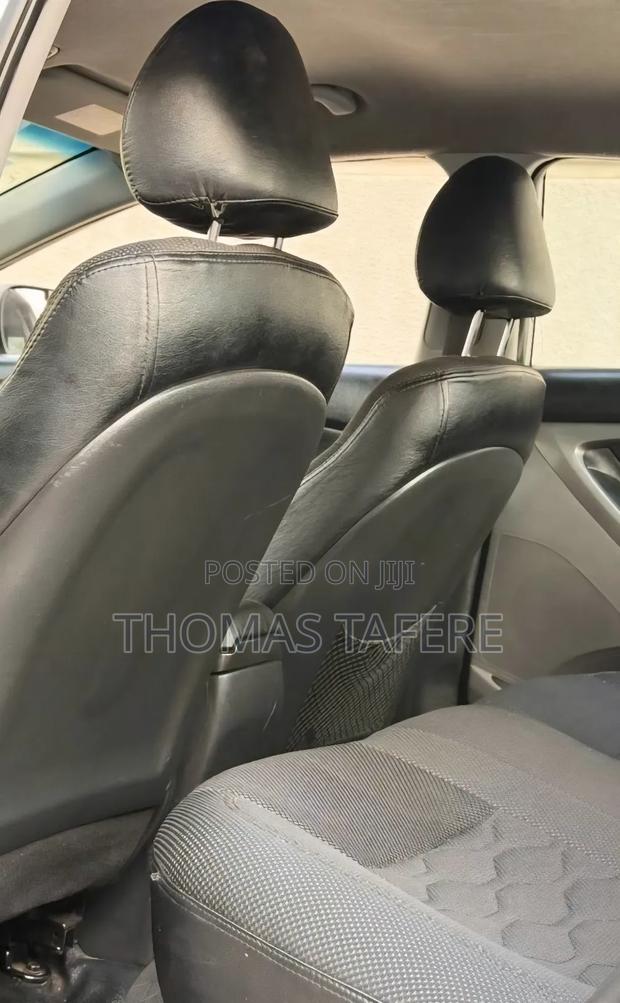 Hyundai Elantra 2013