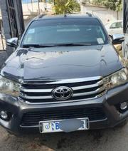 Toyota Hilux 2017 Gray for sale