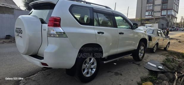 Toyota Land Cruiser Prado 3.0 TD 2012 White