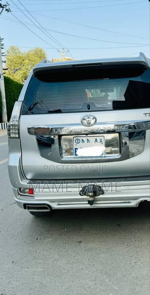 Toyota Land Cruiser Prado 2016 Silver