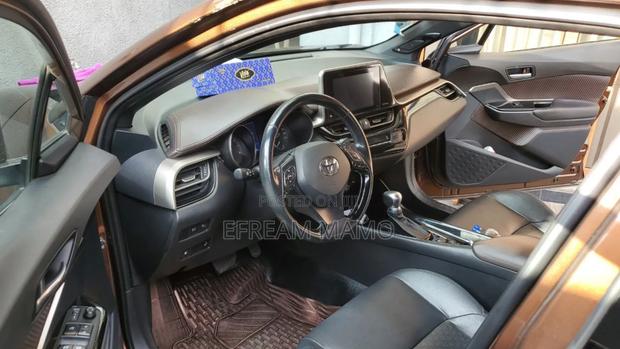 Toyota C-HR 2017