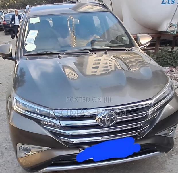 Toyota Rush 2022