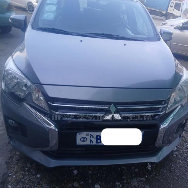 Mitsubishi Attrage 2021 Blue