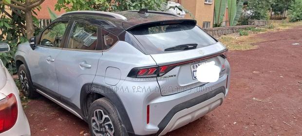 Suzuki Fronx 2025 Silver