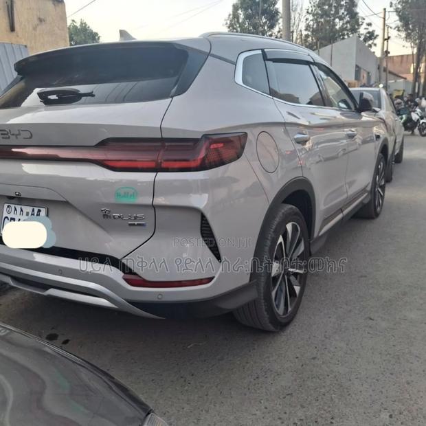 BYD Song Plus 2025 Teal