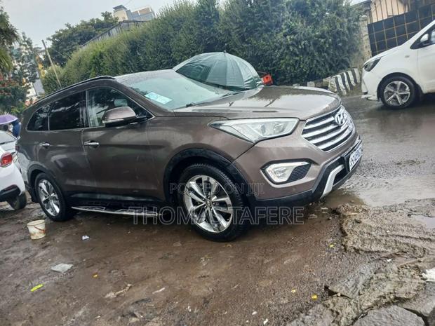 Hyundai Santa Fe 2015