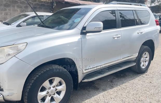Toyota Land Cruiser 2015