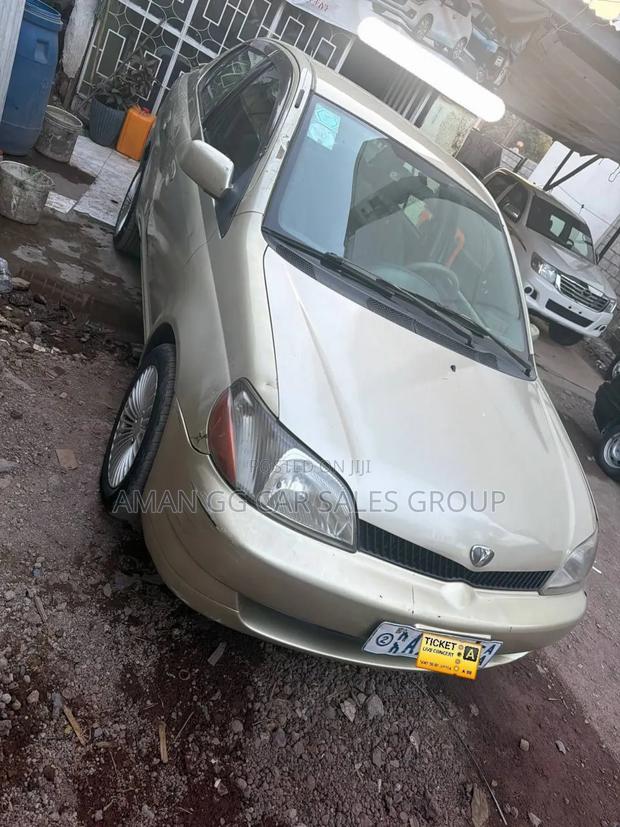 Toyota Platz 2001 Teal