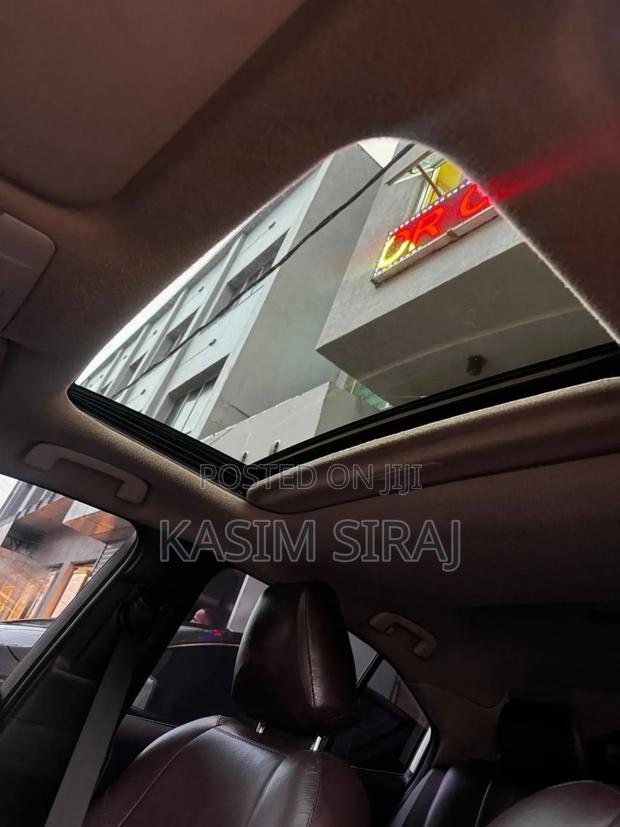 Toyota Corolla LE 2022 White