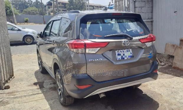 Toyota Rush 2023 Gray
