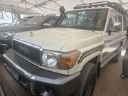 Toyota Land Cruiser 2015 White for sale