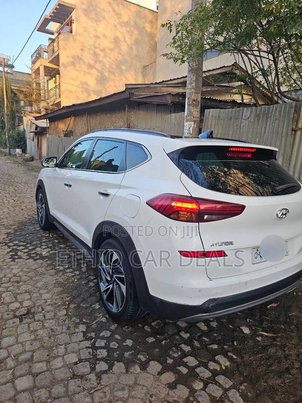 Hyundai Tucson Sport FWD 2020 White
