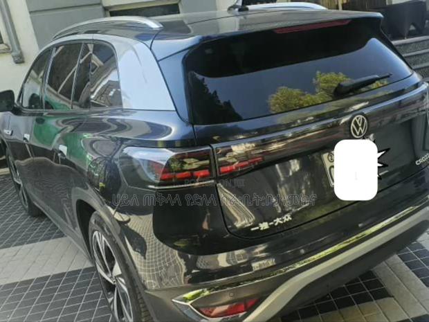 Volkswagen ID.6 2022 Teal