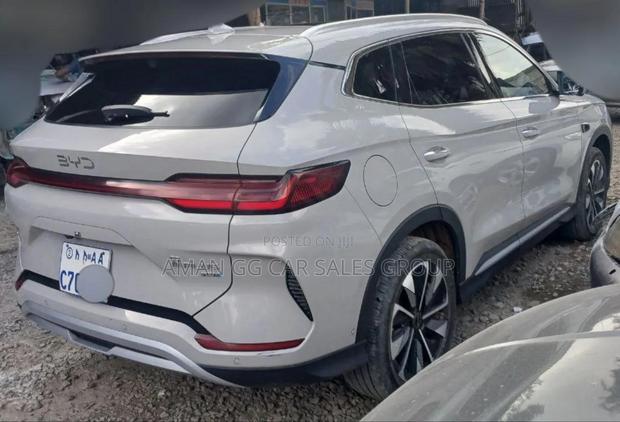 BYD Song Plus 2025 Beige