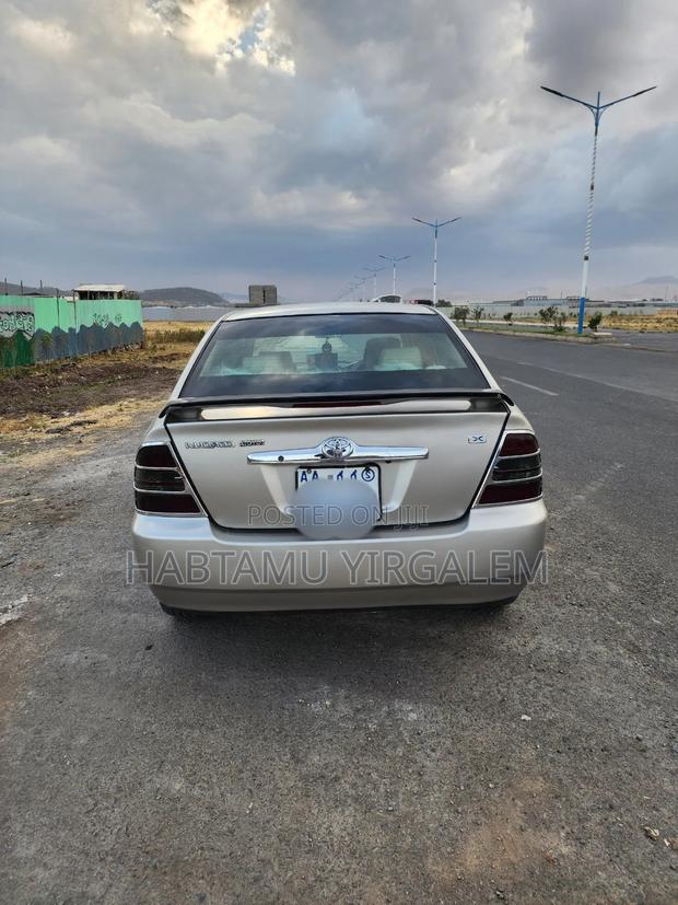 Toyota Corolla 2003 Gold