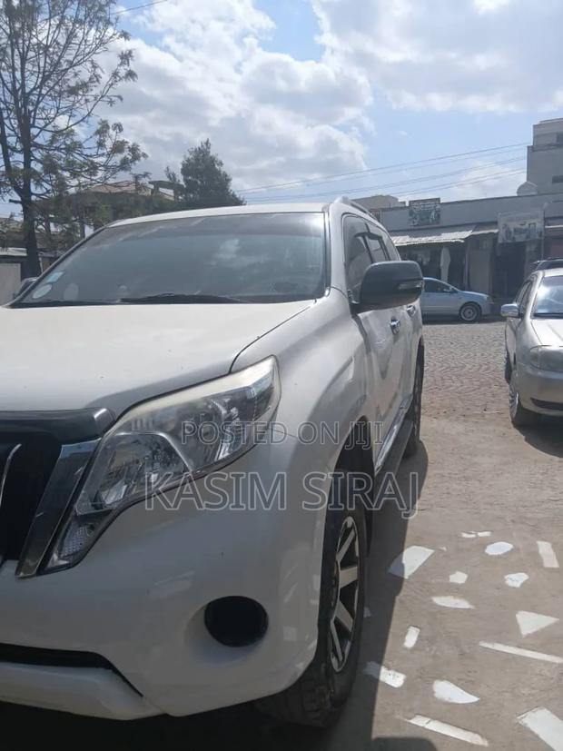 Toyota Land Cruiser Prado 2.8 D-4D 2016 White
