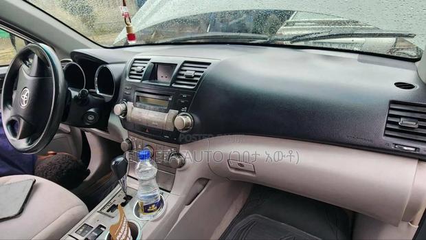 Toyota Highlander 2008 Gray