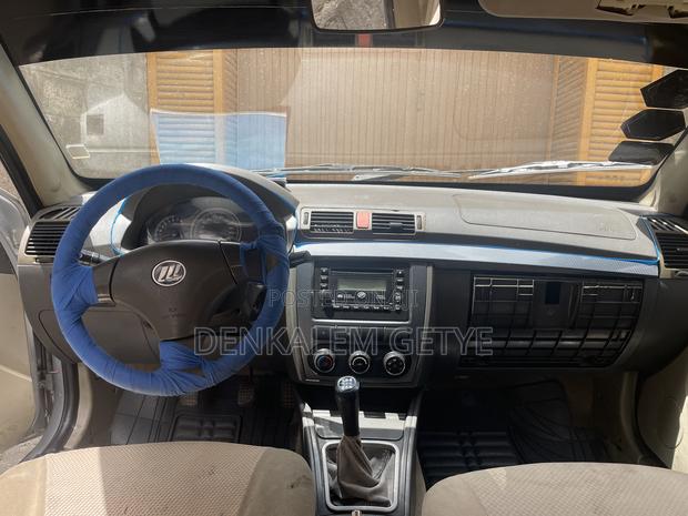 Lifan 520 2012 Silver