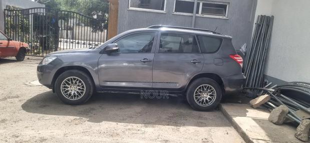 Toyota RAV4 2012 Gray