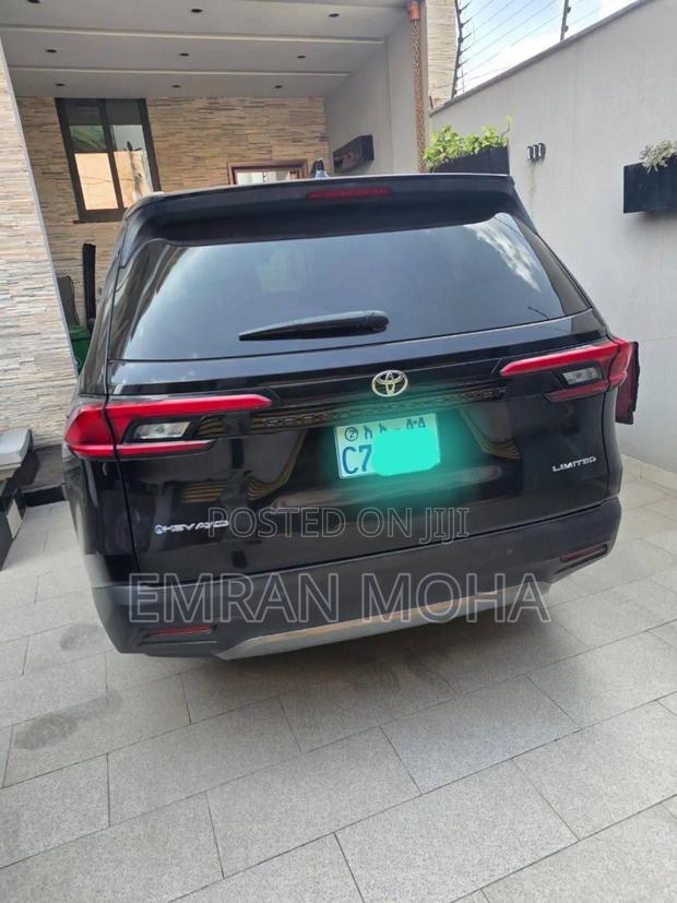 Toyota Highlander Hybrid 2024 Black