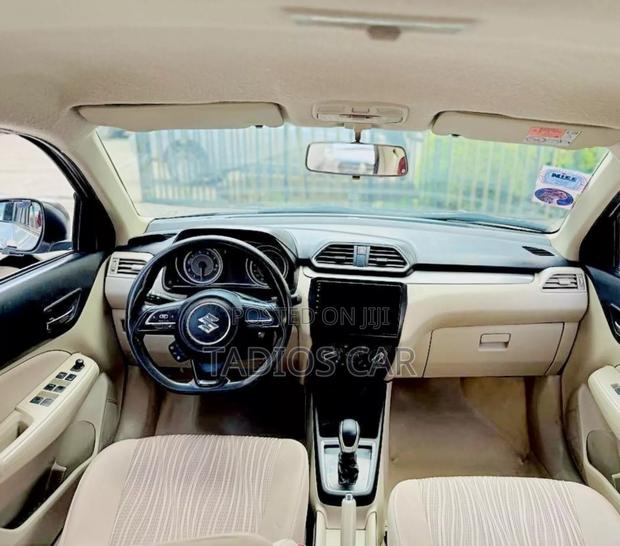 Suzuki Dzire 2019 Silver