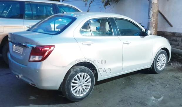 Suzuki Dzire 2019 Silver