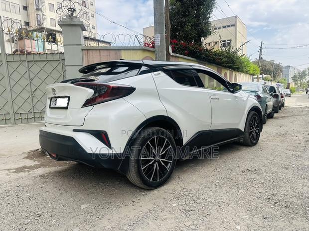 Toyota C-HR 2019 White