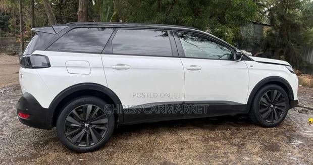 Peugeot 5008 1.2 PureTech 130 GT Line 2021 White
