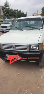Toyota Hilux 1998 White for sale