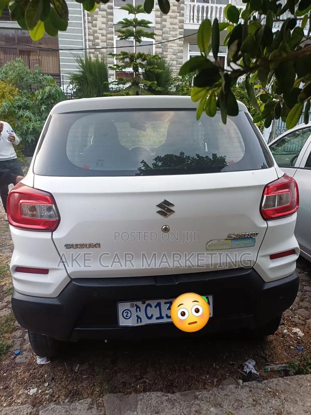 Suzuki S-Presso 2021 White