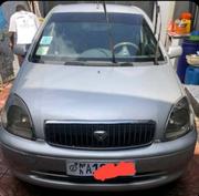 Toyota Vitz 2000 Silver for sale
