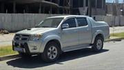 Toyota Hilux 2.5 D-4D Double Cab 2008 Gold for sale