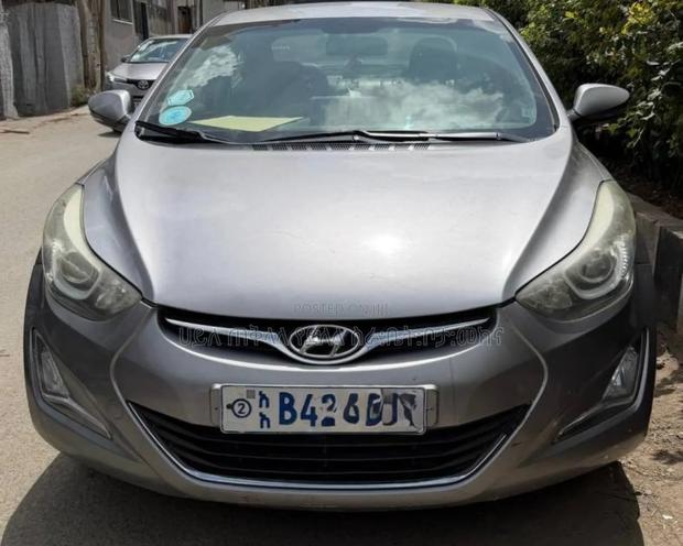Hyundai Avante 2014 Gray