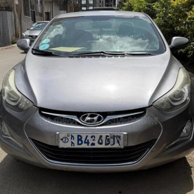 Hyundai Avante 2014 Gray