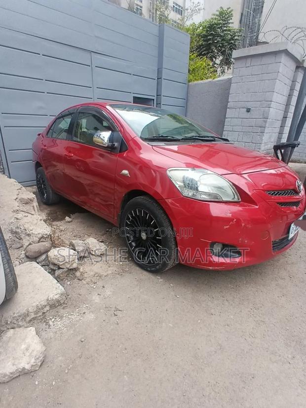 Toyota Yaris 2008 Red