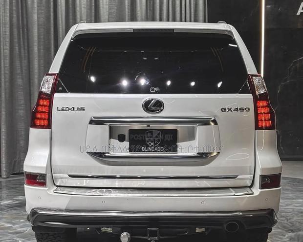 Lexus GX 2019 White