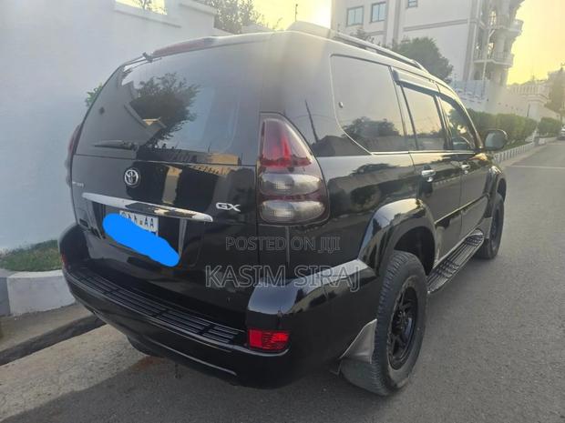 Toyota Land Cruiser Prado 3.0 D-4D 3dr 2004 Black