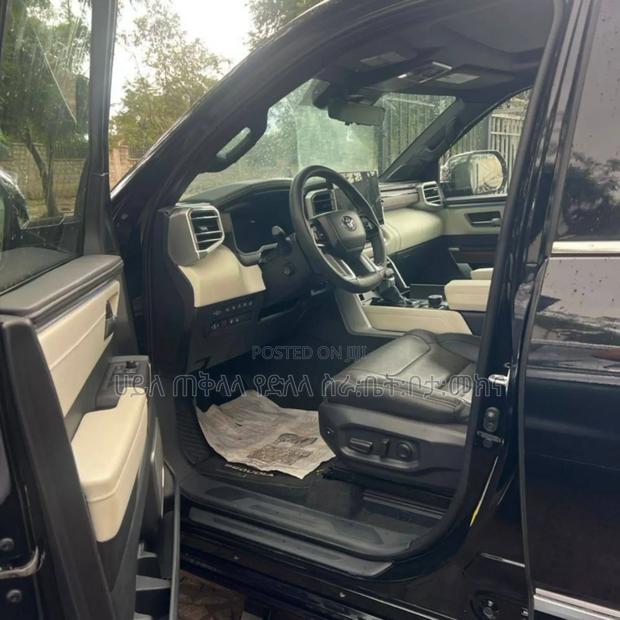 New Toyota Sequoia 2025 Black