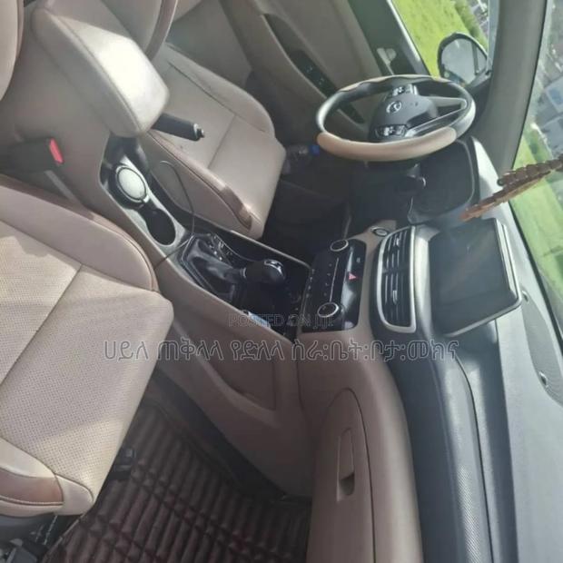 Hyundai Tucson 2020 Beige