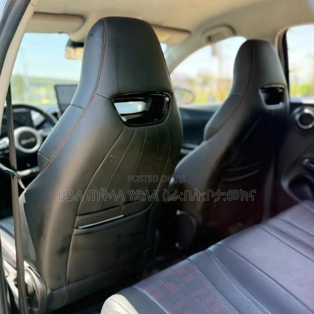 BYD E2 43 kWh 94 hp FWD 2024 Teal