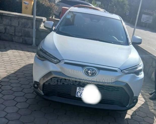 Toyota Grand Highlander Hybrid 2024 White