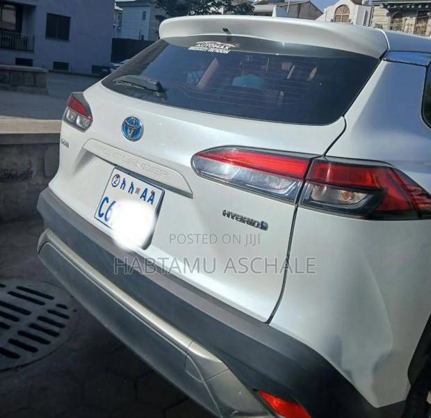 Toyota Grand Highlander Hybrid 2024 White