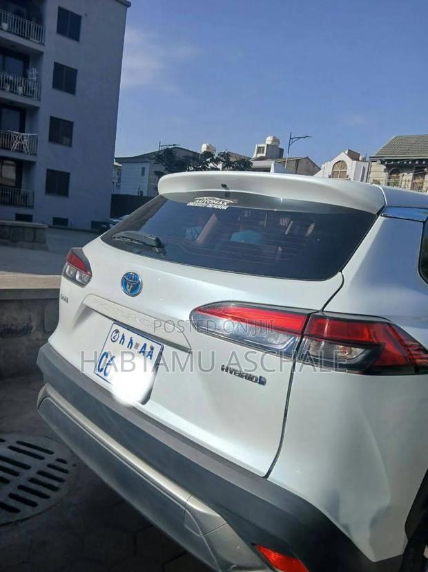 Toyota Grand Highlander Hybrid 2024 White