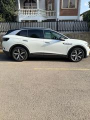 Volkswagen ID.4 S 2023 Off white for sale