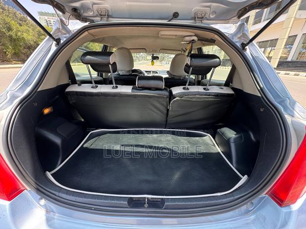 Toyota Yaris LE Hatchback 5dr 2012 Blue