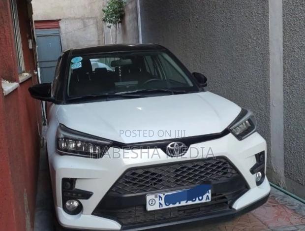 New Toyota Raize 1.0 AWD 2023 White