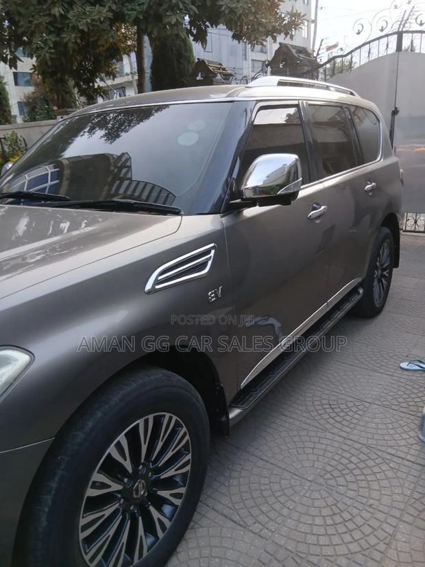 Nissan Patrol 2017 Gray