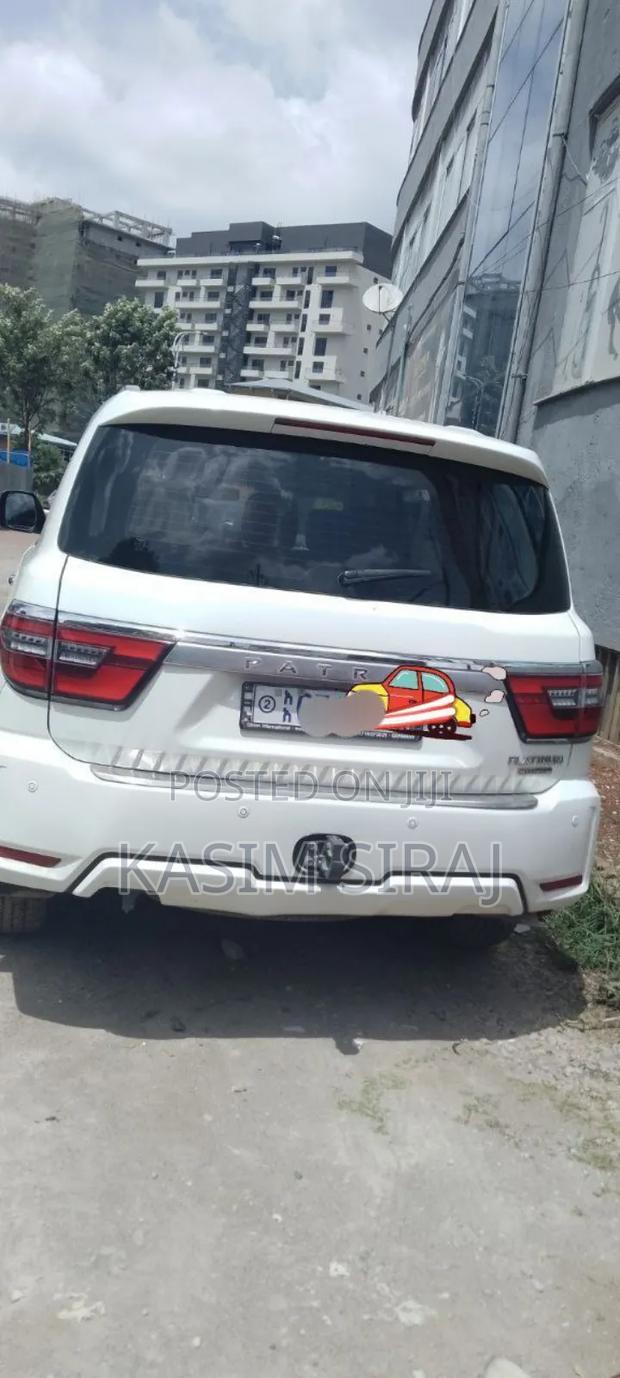 Nissan Patrol 2017 White