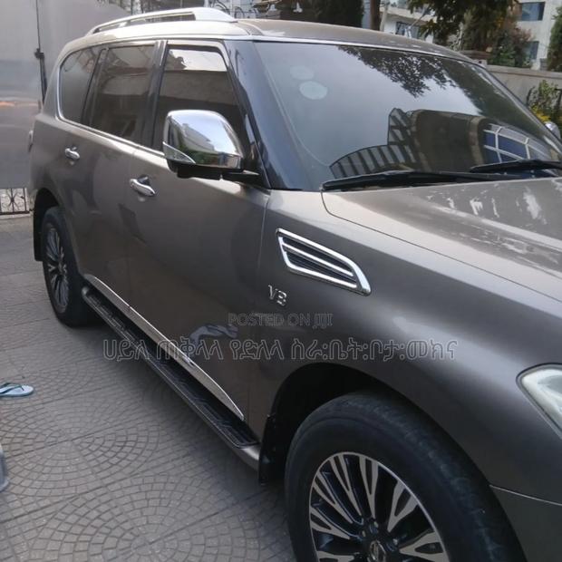 Nissan Patrol 2017 Gray