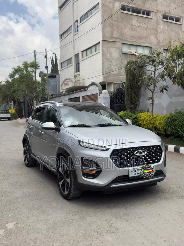 Chery Tiggo 2 2022 Silver
